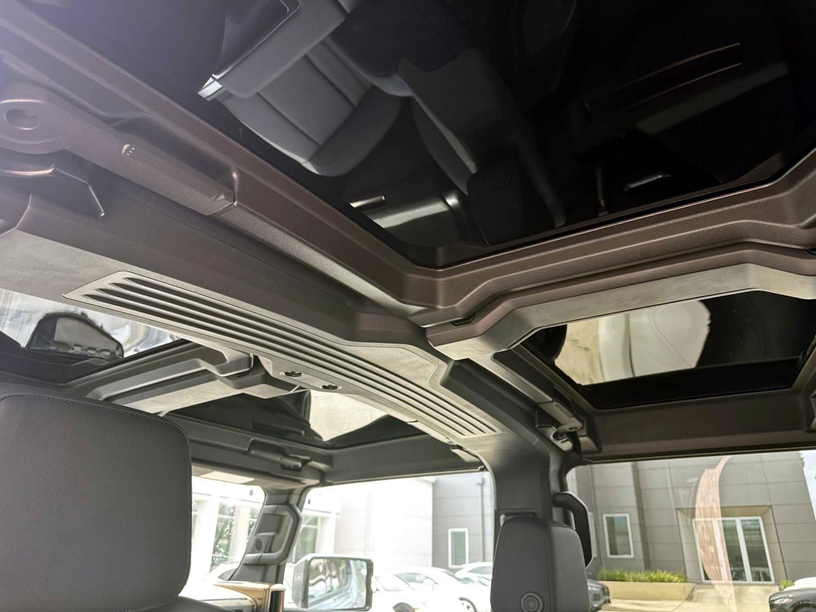 Used 2025 GMC Hummer EV 3X AWD/4WD image 61