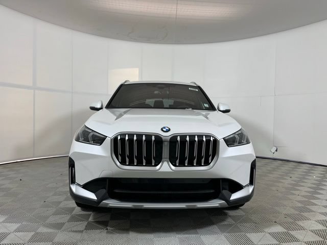 Used 2026 BMW X1 xDrive28i w/ Convenience Package AWD/4WD image 2