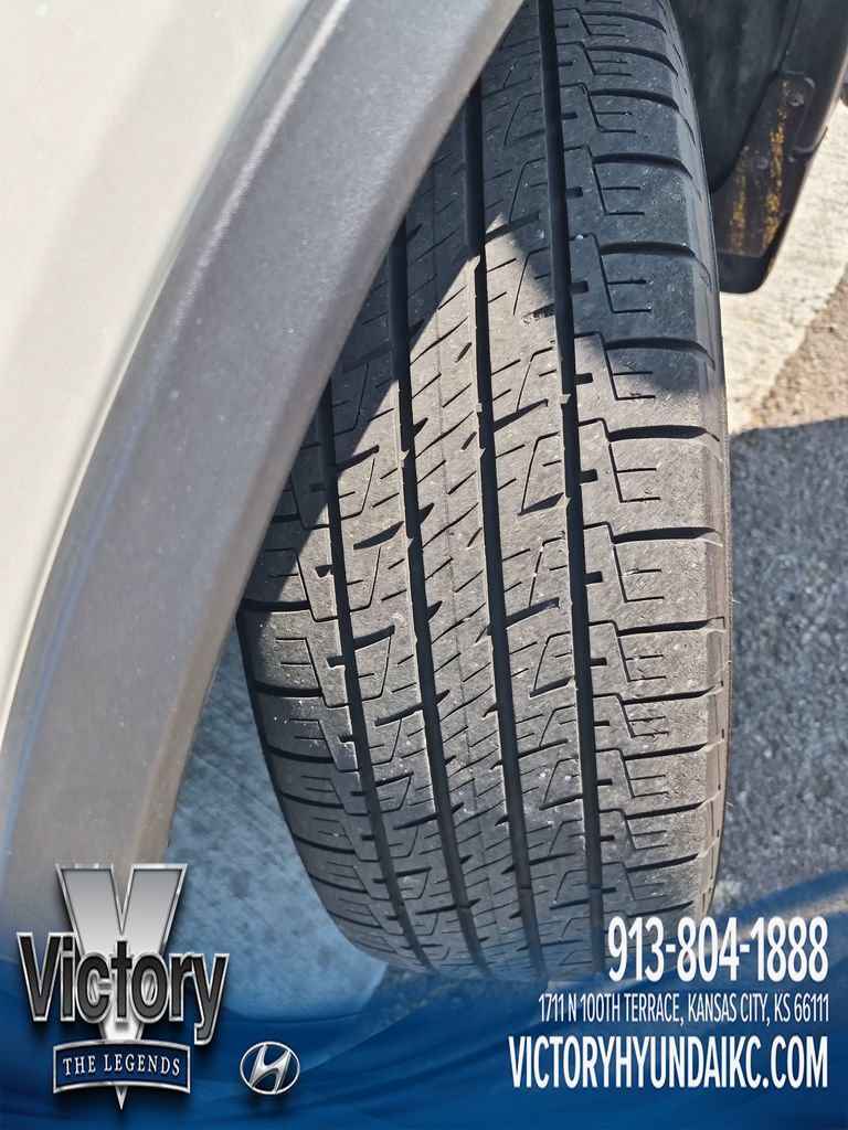 Used 2019 Nissan Rogue SL w/ Premium Package AWD/4WD image 28
