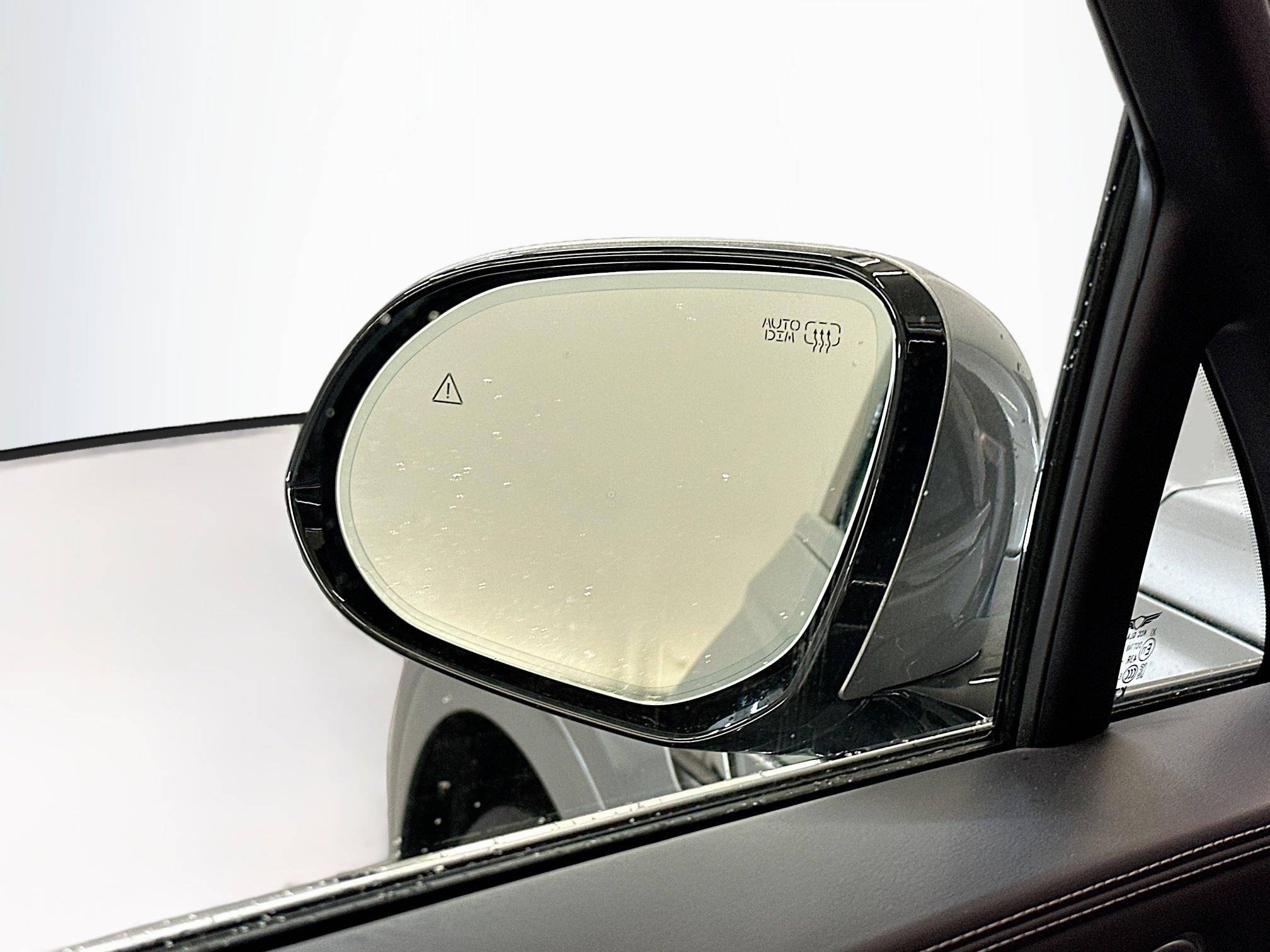 Used 2025 Genesis GV80 2.5T Standard AWD/4WD image 16