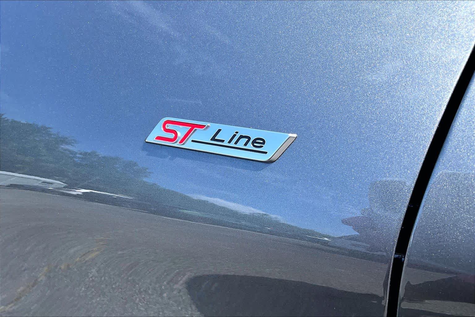 New 2026 Ford Explorer ST-Line RWD image 15