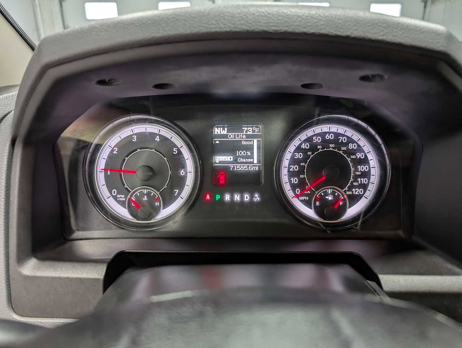 Used 2018 RAM 2500 SLT image 22