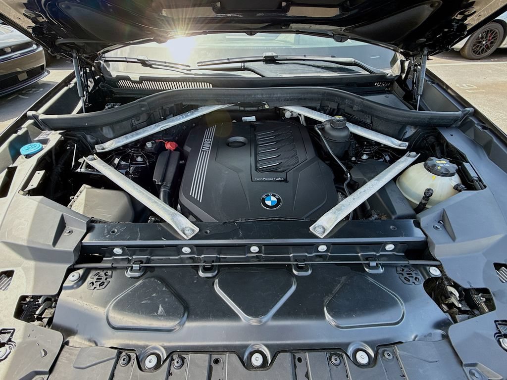 Used 2019 BMW X5 xDrive40i w/ Convenience Package AWD/4WD image 35
