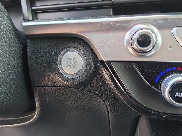 Certified 2025 Kia Telluride S FWD image 30