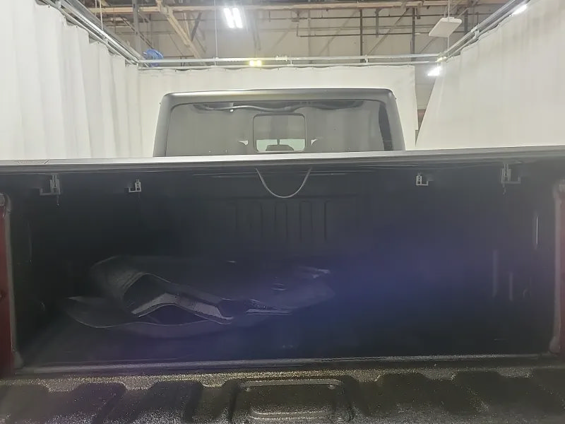 Used 2021 Jeep Gladiator Rubicon w/ LED Lighting Group AWD/4WD image 15