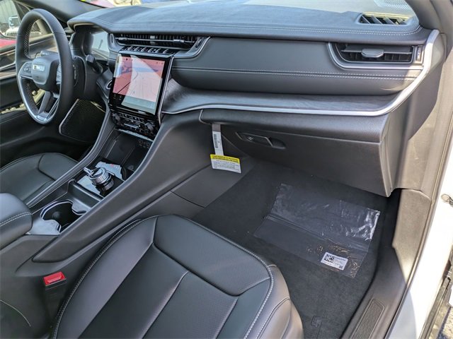 New 2025 Jeep Grand Cherokee Limited w/ Luxury Tech Group II image 27