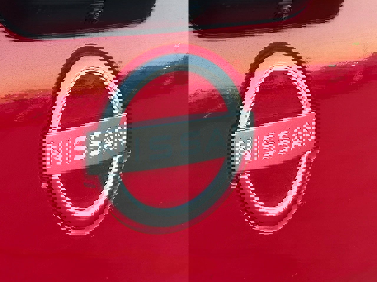 Certified 2024 Nissan Titan SV w/ SV Convenience Package image 8