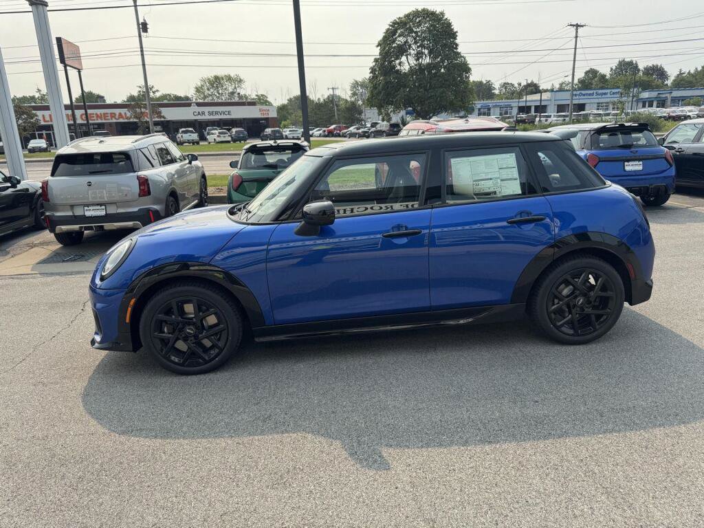New 2026 MINI Cooper S FWD image 5