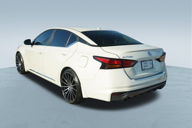 Used 2019 Nissan Altima 2.5 SR w/ SR Premium Package image 6