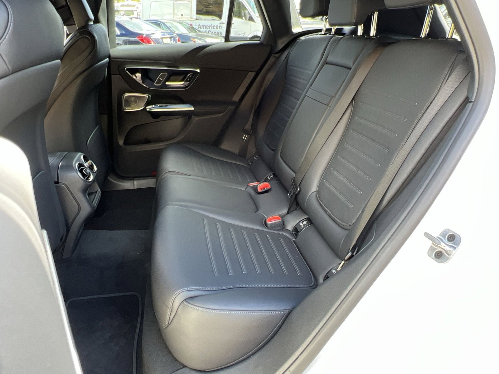 New 2026 Mercedes-Benz GLC 300 4MATIC image 23