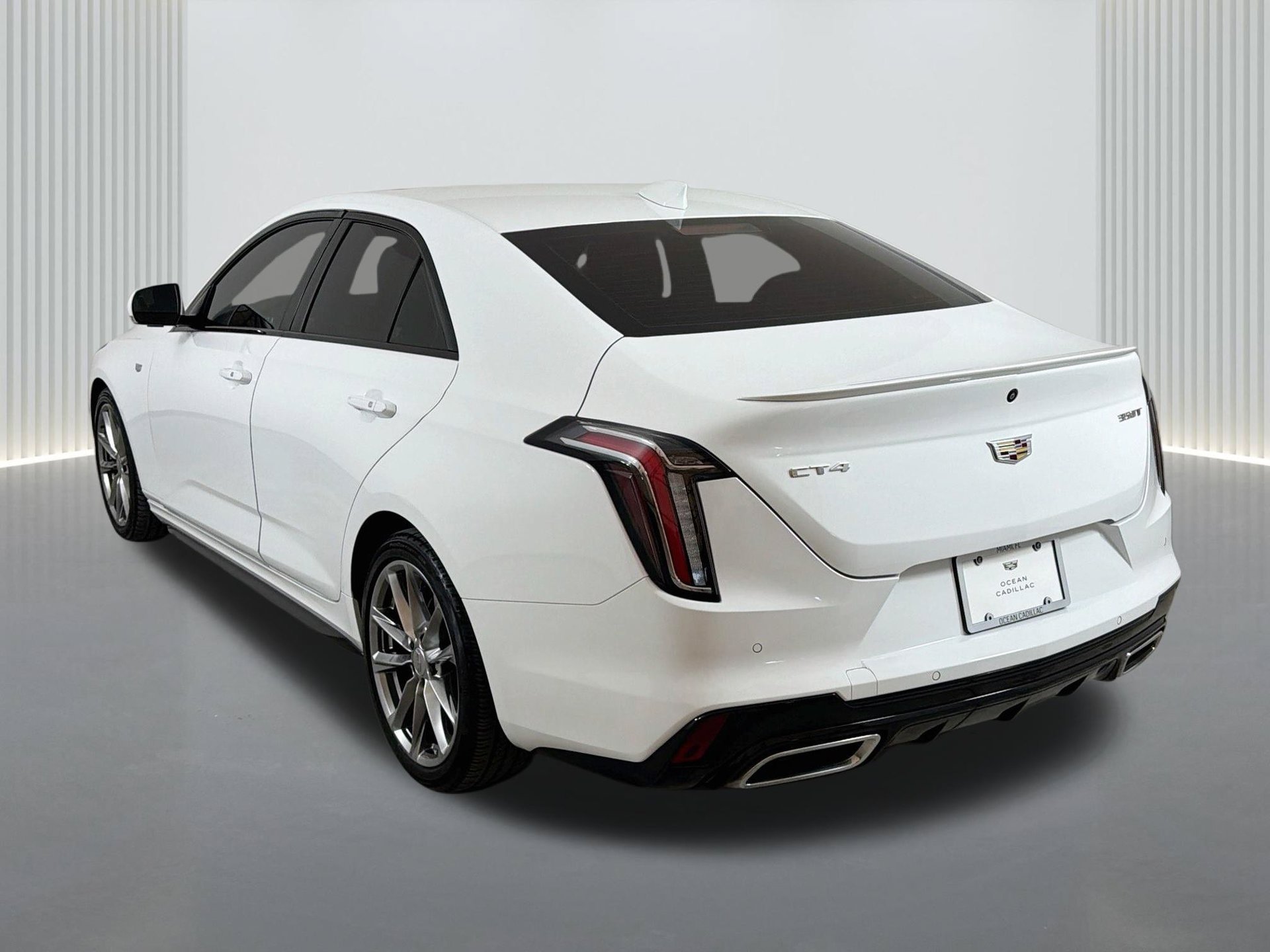 Used 2023 Cadillac CT4 Sport RWD image 3