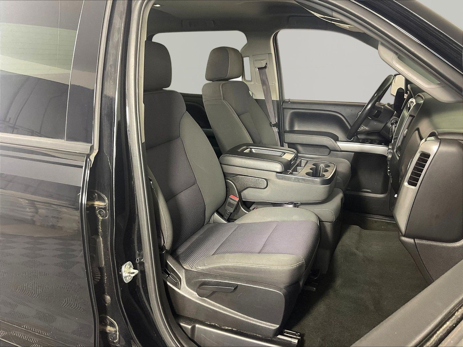 Used 2016 Chevrolet Silverado 1500 LT w/ LT Fleet Convenience Package AWD/4WD image 28