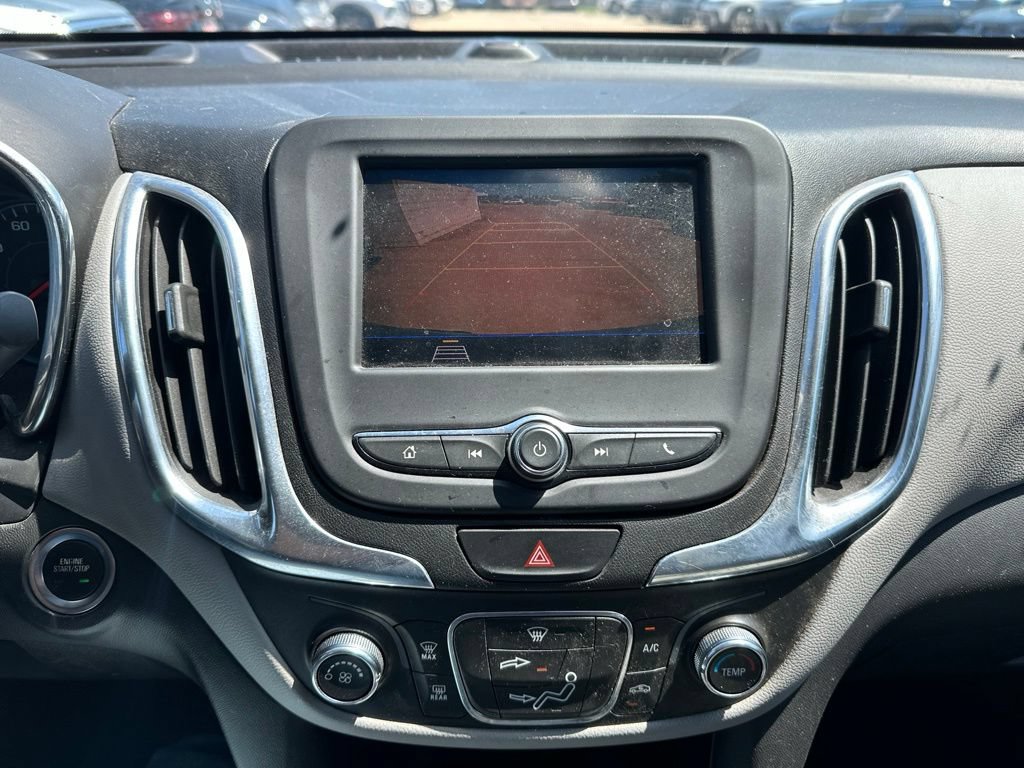 Used 2021 Chevrolet Equinox LS w/ LS Convenience Package FWD image 23