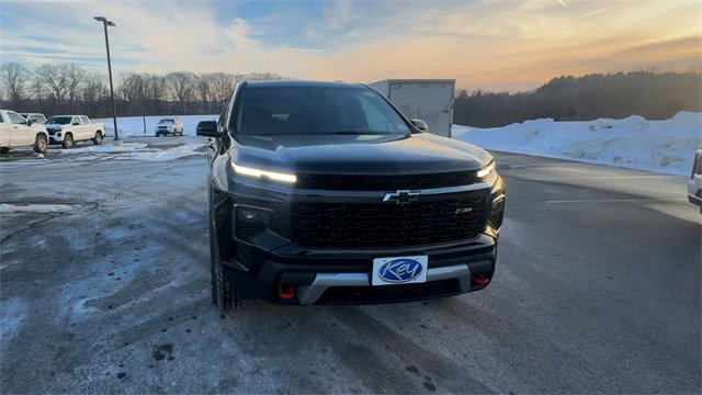 New 2026 Chevrolet Traverse Z71 w/ LPO, Floor Liner Package image 3