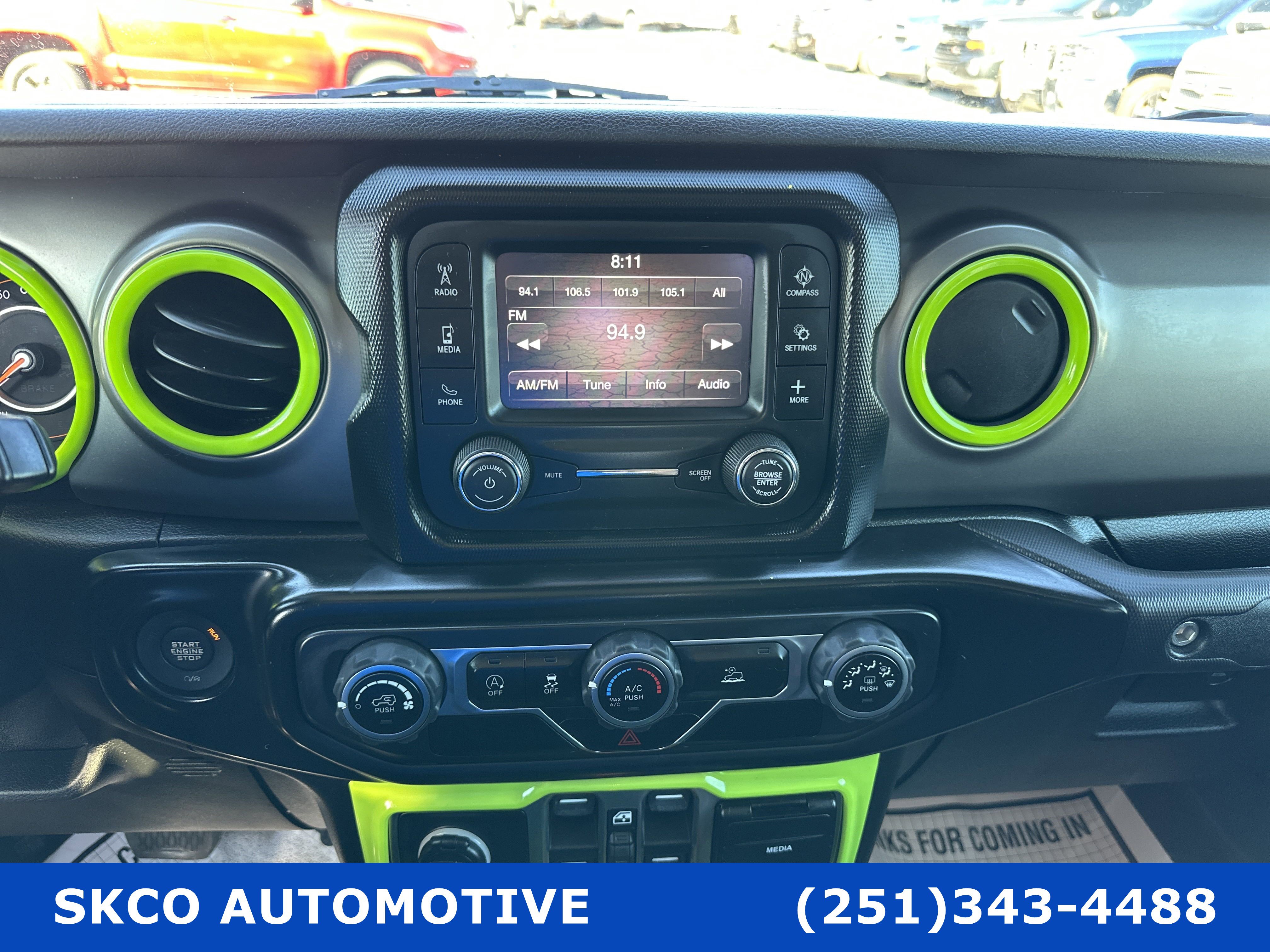 Used 2020 Jeep Gladiator Sport w/ Quick Order Package 24S AWD/4WD image 16