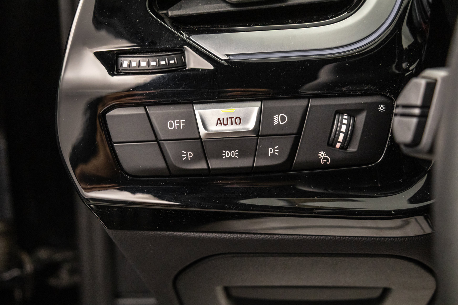 Used 2022 BMW Z4 sDrive30i w/ M Sport Package RWD image 19