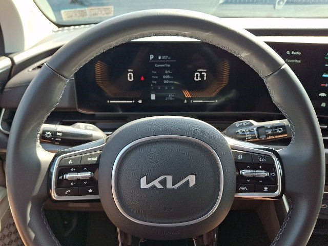 Used 2026 Kia Carnival FWD image 20