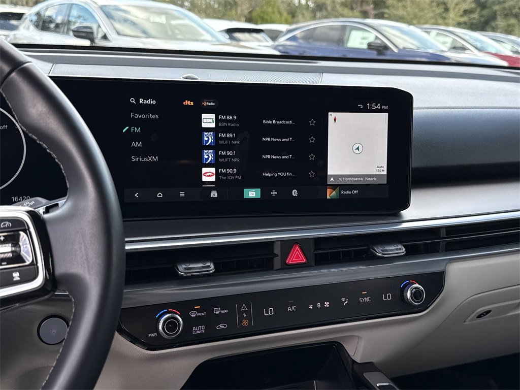 Used 2024 Kia Sorento SX image 35