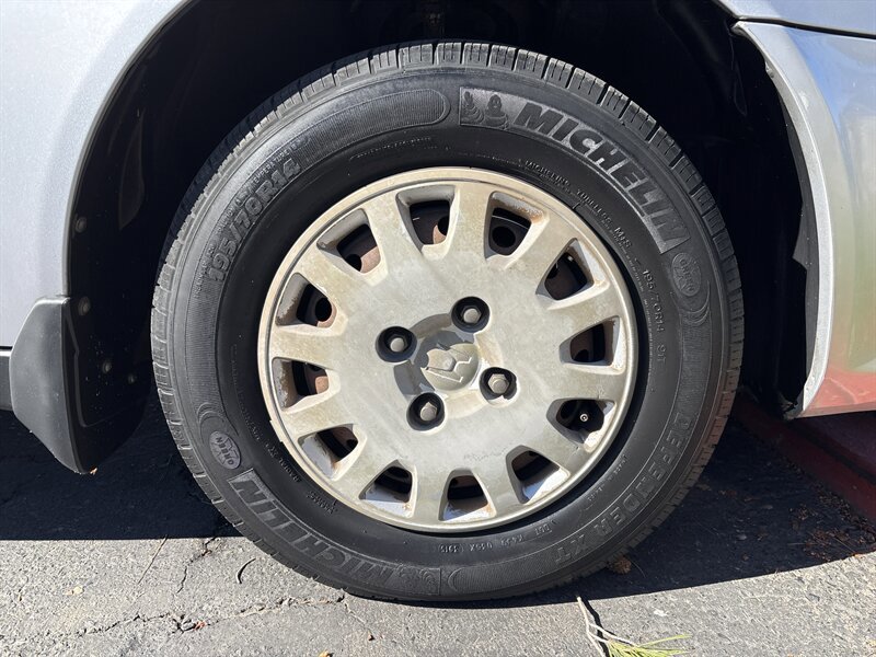 Used 2001 Honda Accord VP image 13