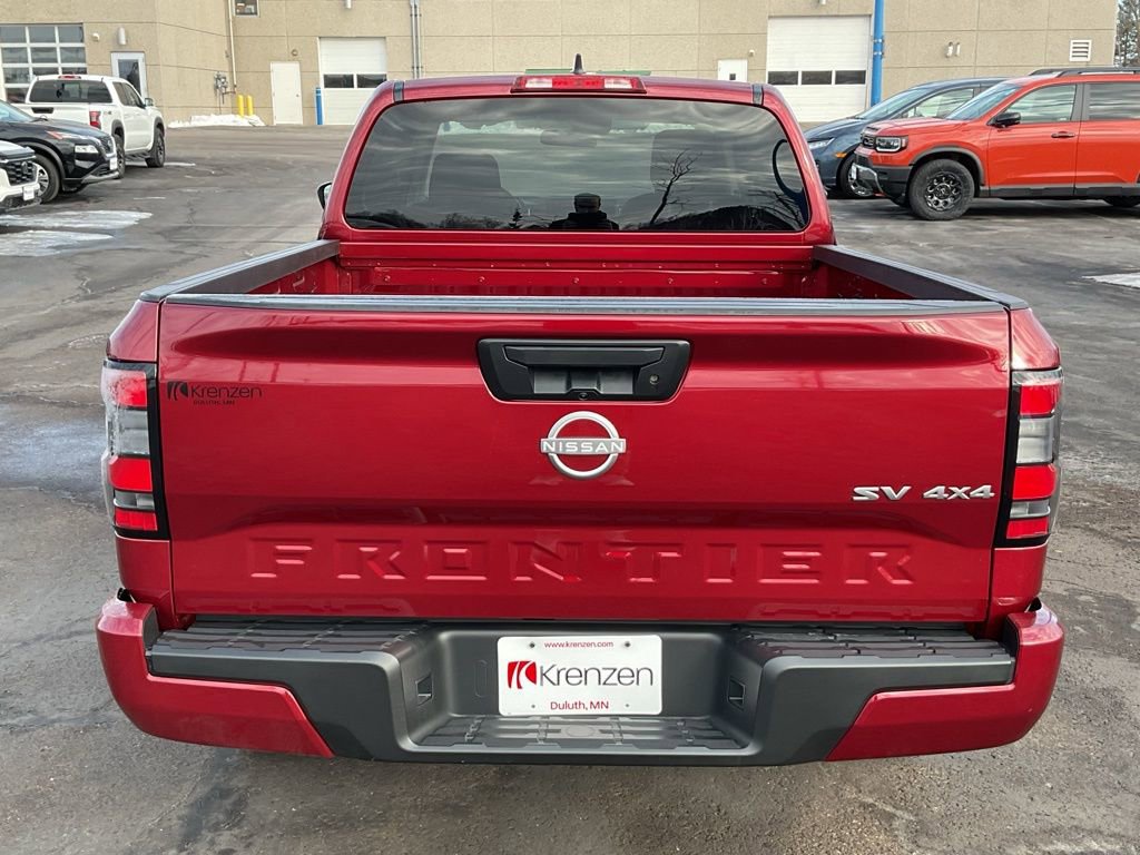 Used 2024 Nissan Frontier SV image 6