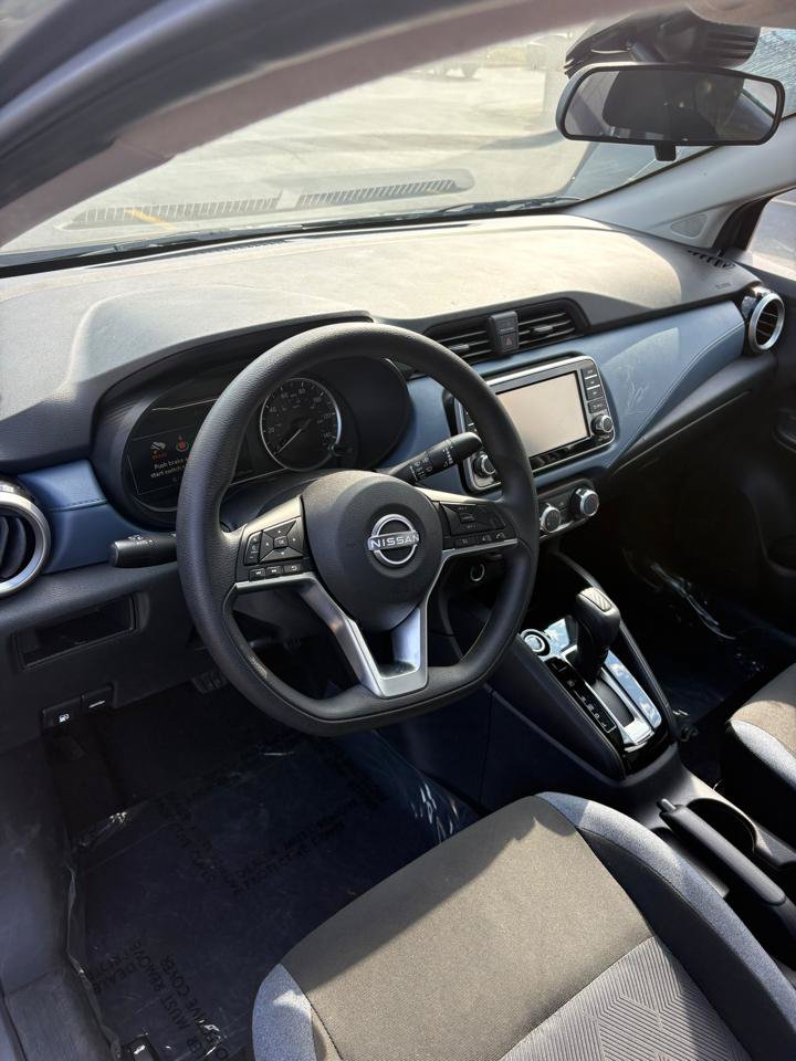 Used 2024 Nissan Versa SV w/ Trunk Package FWD image 10