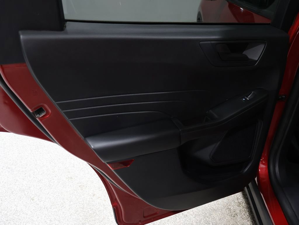 Used 2022 Ford Escape SE w/ Cold Weather Package image 19