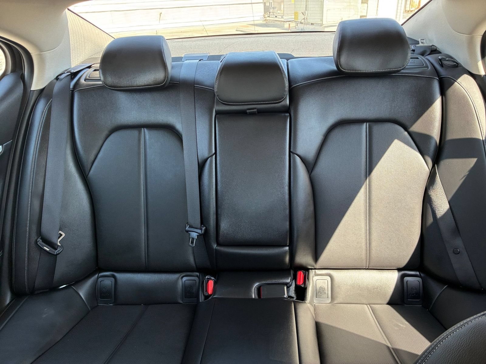 Used 2026 Genesis G70 2.5T RWD image 39