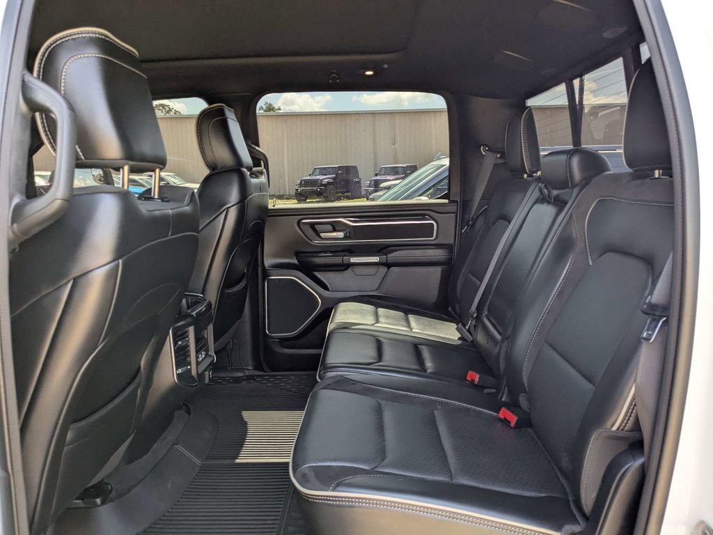 Used 2022 RAM 1500 Laramie AWD/4WD image 13