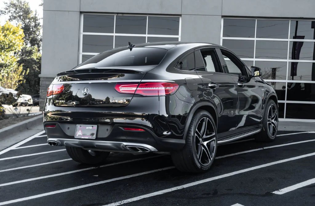 Used 2017 Mercedes-Benz GLE 43 AMG 4MATIC Coupe image 11
