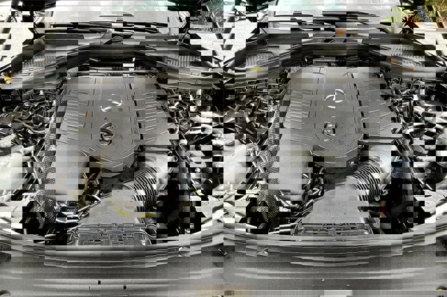 Certified 2025 Mercedes-Benz GLC 300 4MATIC image 33