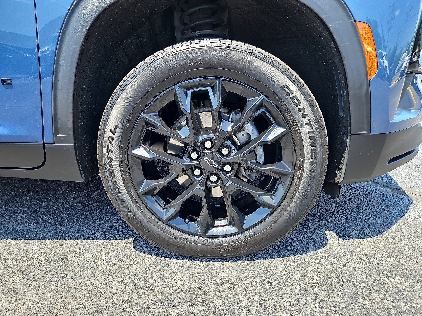 Certified 2024 Chevrolet Traverse LT w/ Midnight/Sport Edition AWD/4WD image 9