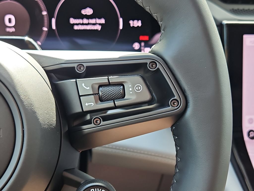 New 2026 Porsche Cayenne Electric Coupe AWD/4WD image 24