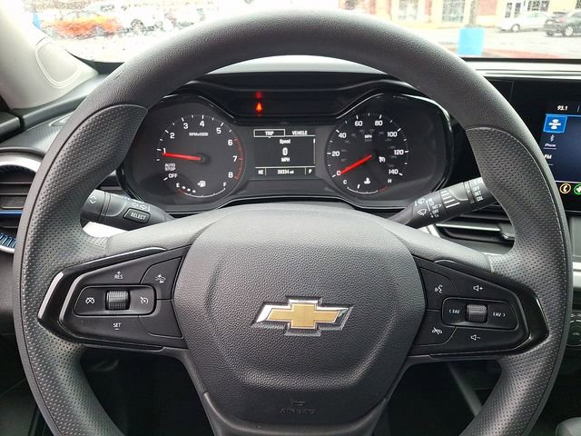 Used 2024 Chevrolet Trax LS w/ LS Convenience Package image 18