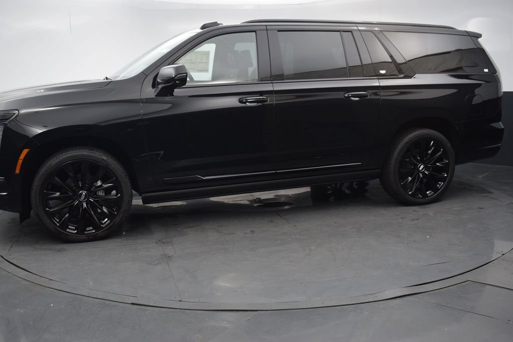 New 2026 Cadillac Escalade ESV Platinum Sport w/ LPO, ONYX Package AWD/4WD image 2