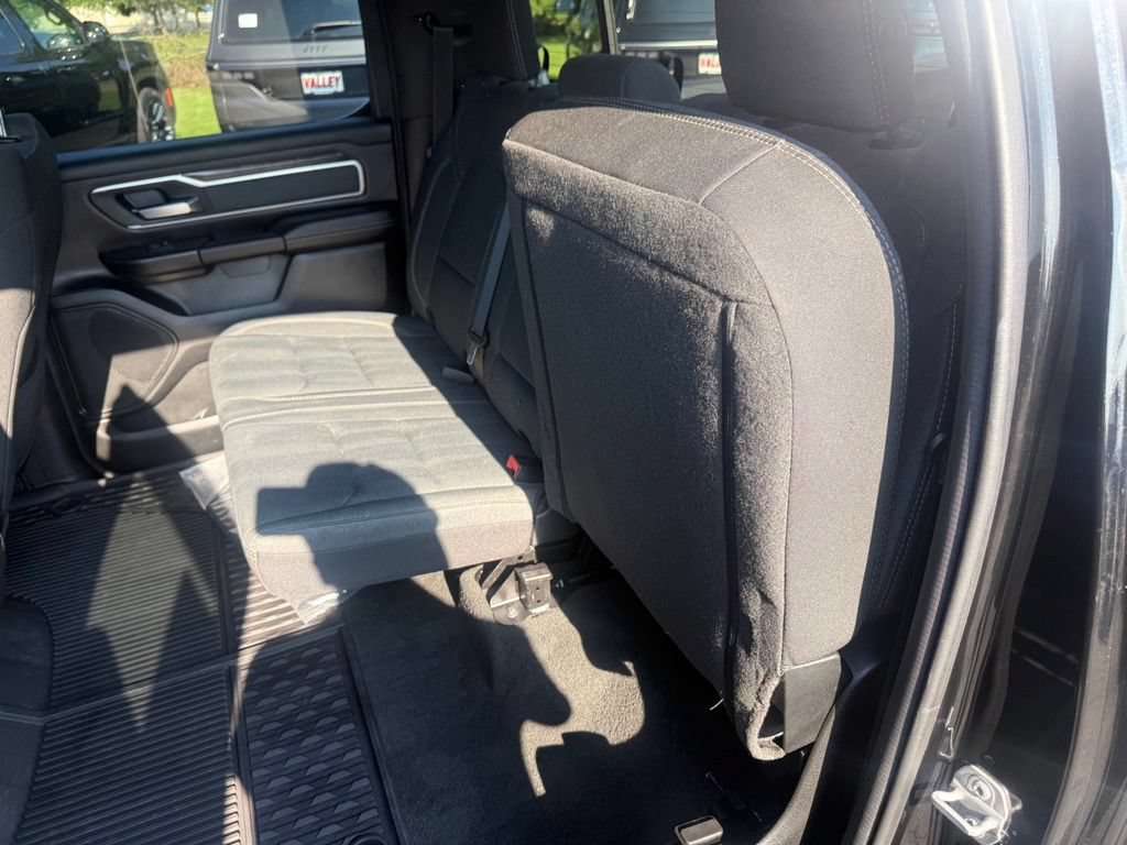 Used 2023 RAM 1500 Big Horn AWD/4WD image 40