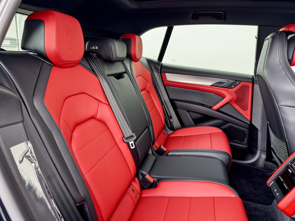 New 2026 Porsche Cayenne S AWD/4WD image 29