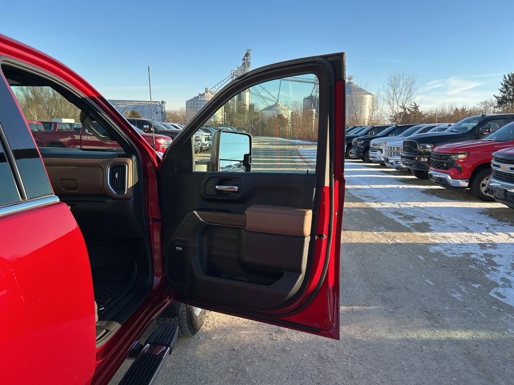 Used 2022 Chevrolet Silverado 3500 High Country w/ Z71 Off-Road Package image 25