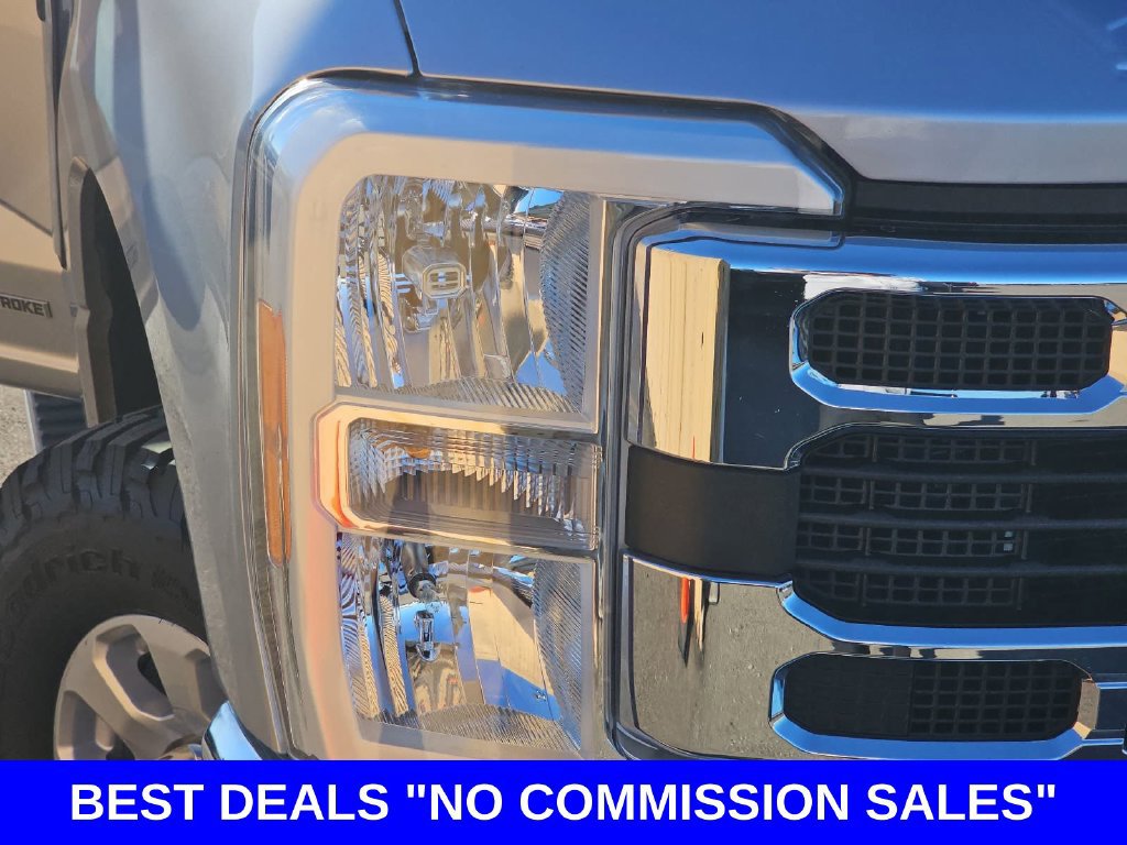 Used 2023 Ford F250 XLT w/ FX4 Off-Road Package AWD/4WD image 33