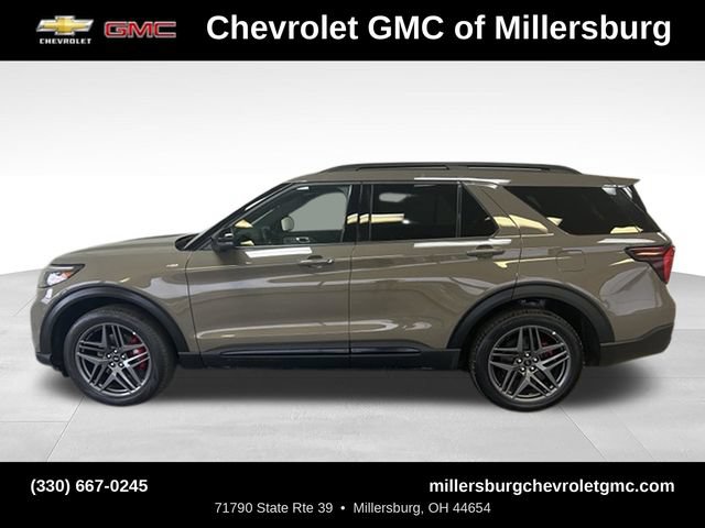 Used 2026 Ford Explorer ST-Line w/ ST-Line Street Pack AWD/4WD image 7