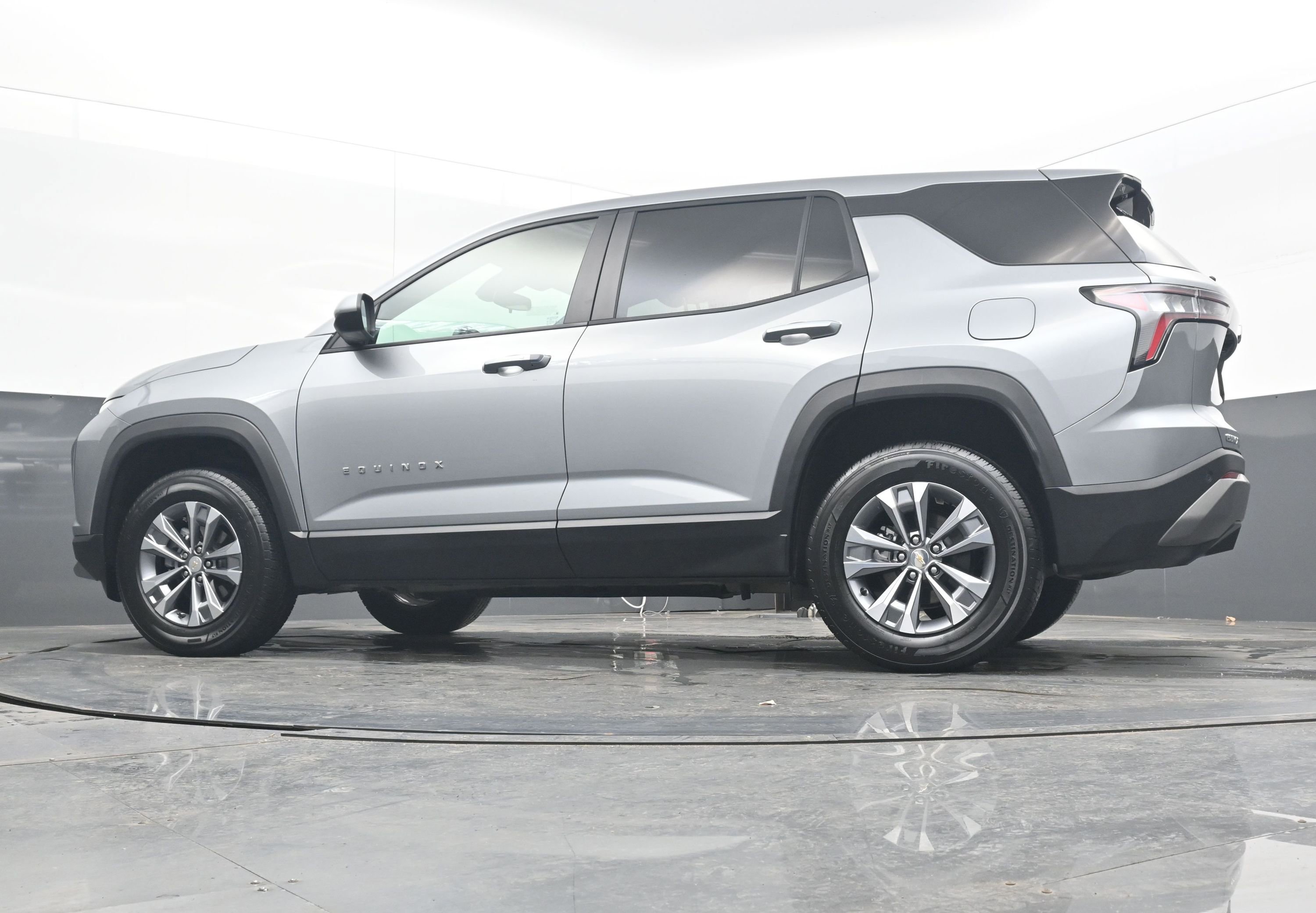 Used 2025 Chevrolet Equinox LT image 26