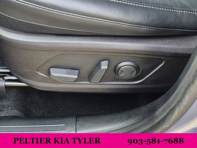 Certified 2022 Kia Sorento SX image 24