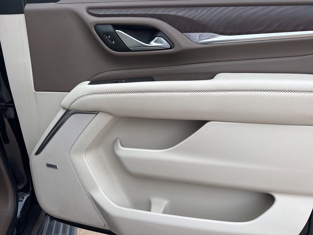 Used 2022 GMC Yukon XL Denali w/ Denali Premium Package image 53