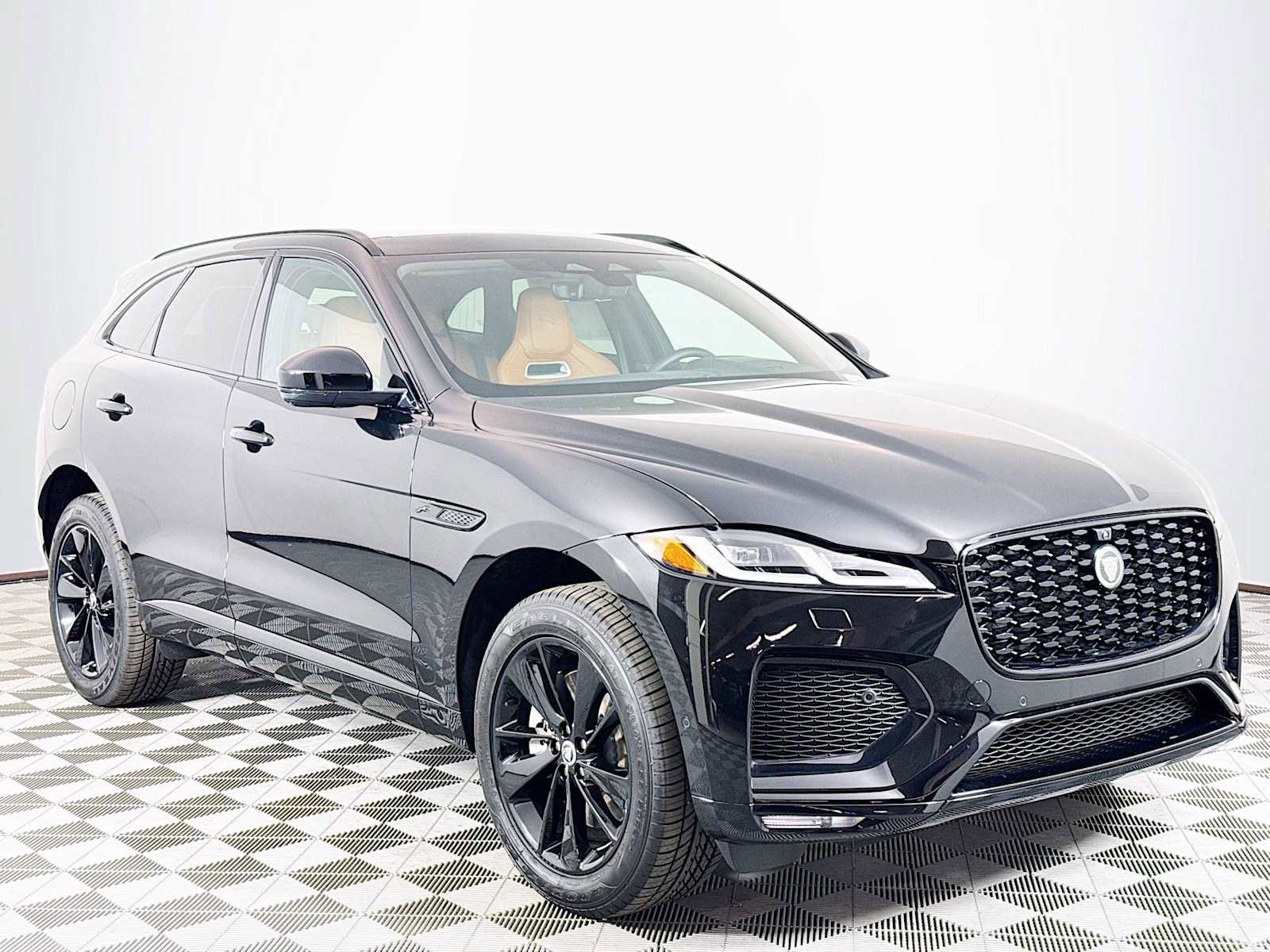 New 2026 Jaguar F-PACE R-Dynamic S AWD/4WD image 3