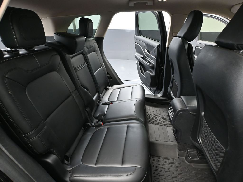 Used 2024 Lincoln Corsair Premiere image 42