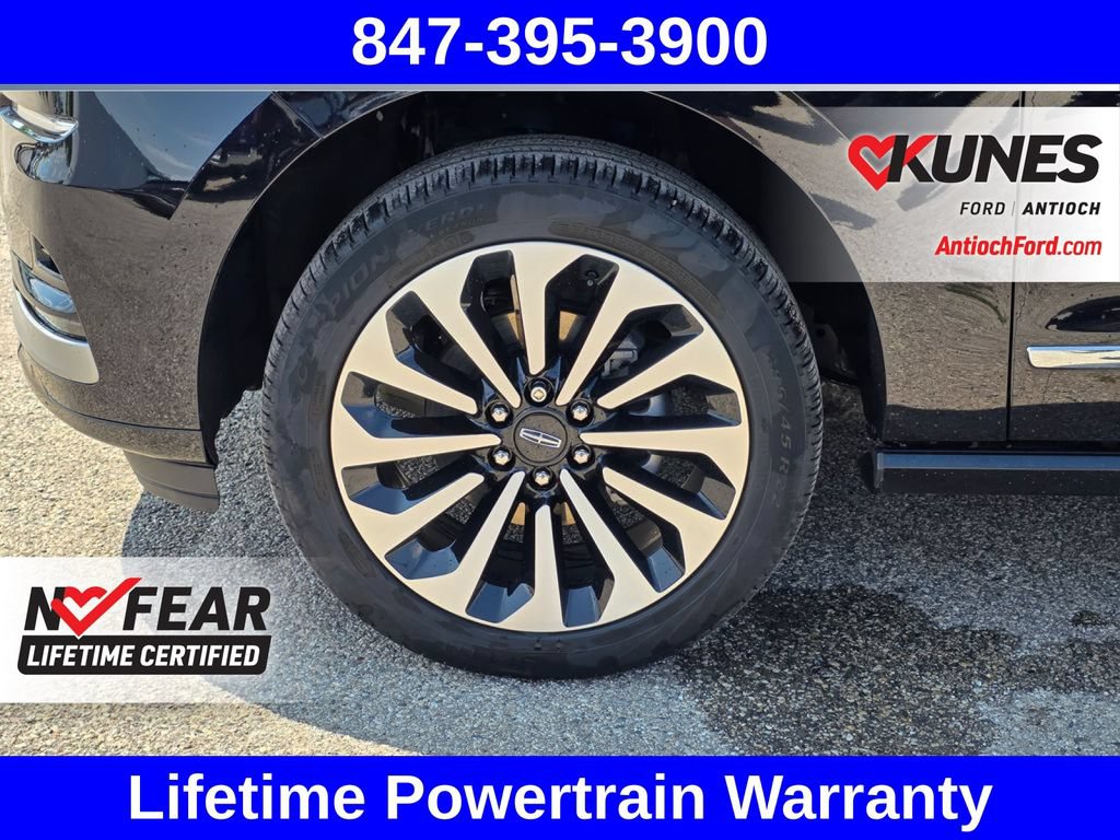Used 2024 Lincoln Navigator Reserve w/ Equipment Group 201A AWD/4WD image 17