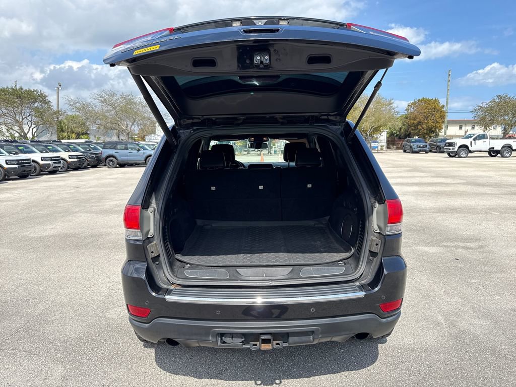 Used 2014 Jeep Grand Cherokee Limited w/ Luxury Group II image 28