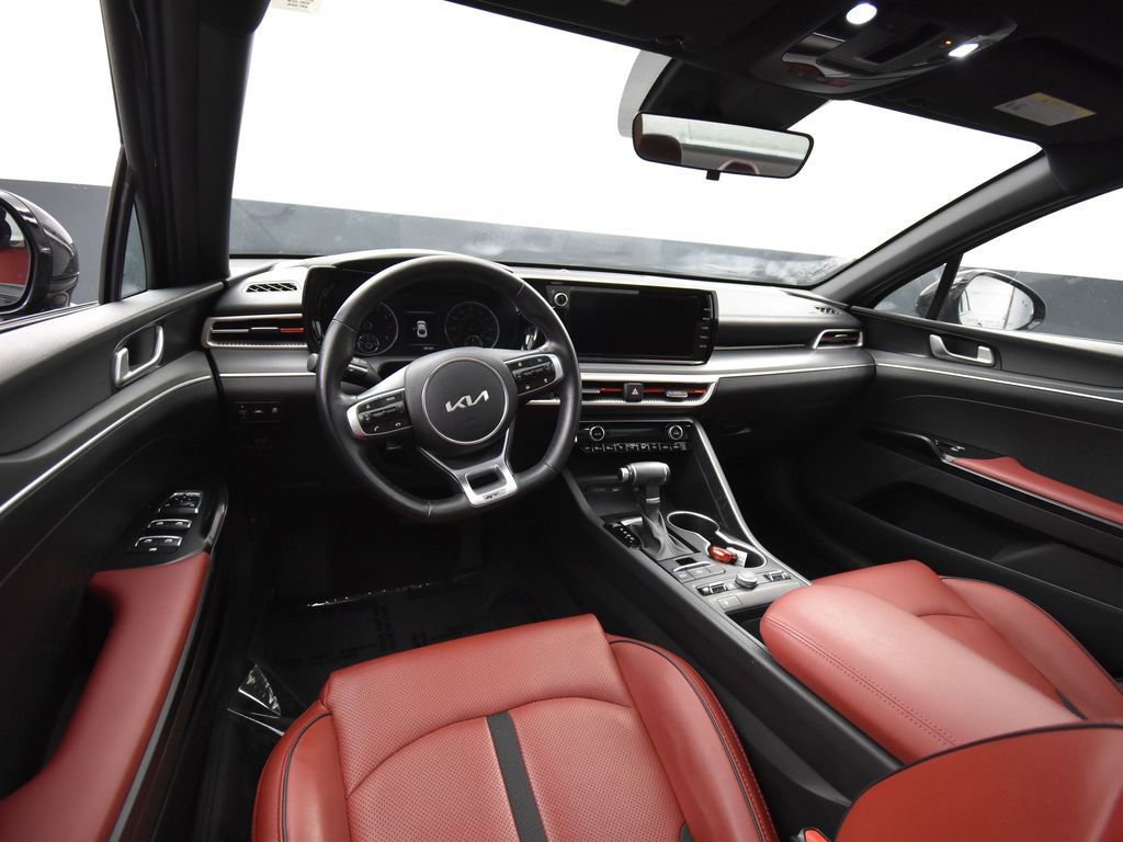 Used 2024 Kia K5 GT-Line image 11