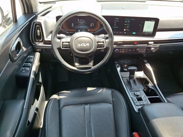 Certified 2024 Kia Sorento S w/ Panoramic Sunroof Package FWD image 13