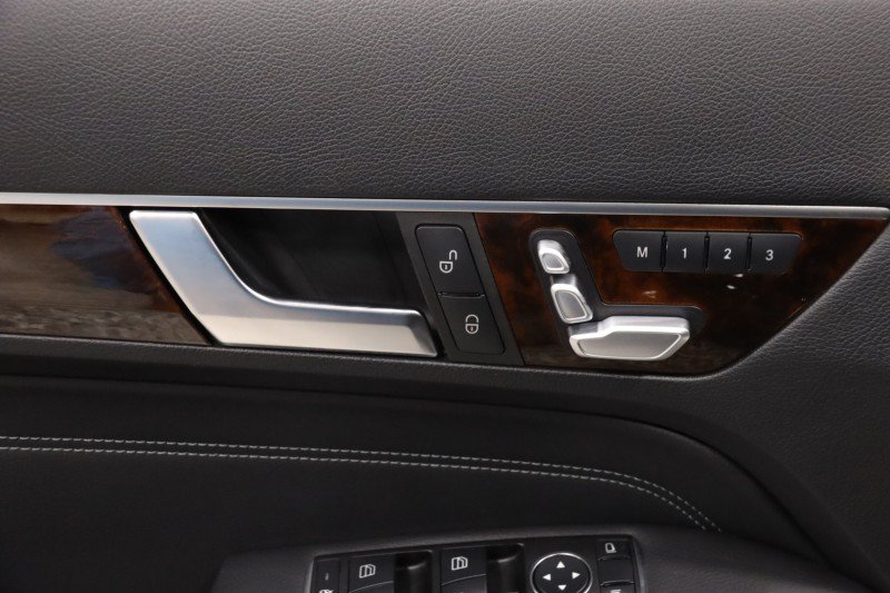 Used 2014 Mercedes-Benz E 550 Coupe image 57