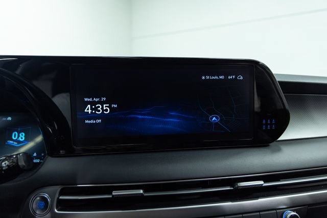 Used 2025 Hyundai Palisade SEL FWD image 17